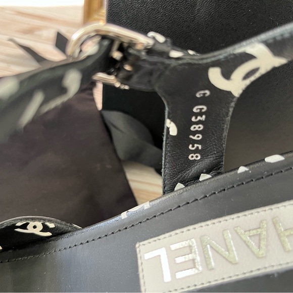 Chanel CC Logo Lambskin Platform Sandals - Picture 8 of 9